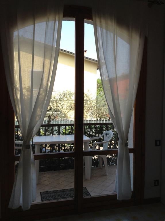 Lake Garda Lovers Peschiera del Garda Bagian luar foto